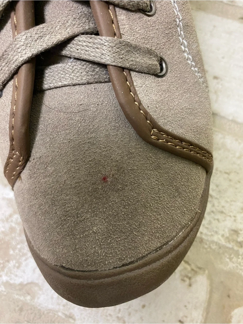 Eddie Bauer Women 6.5 Henderson Pine Suede Leather Walking Casual Sneakers Taupe